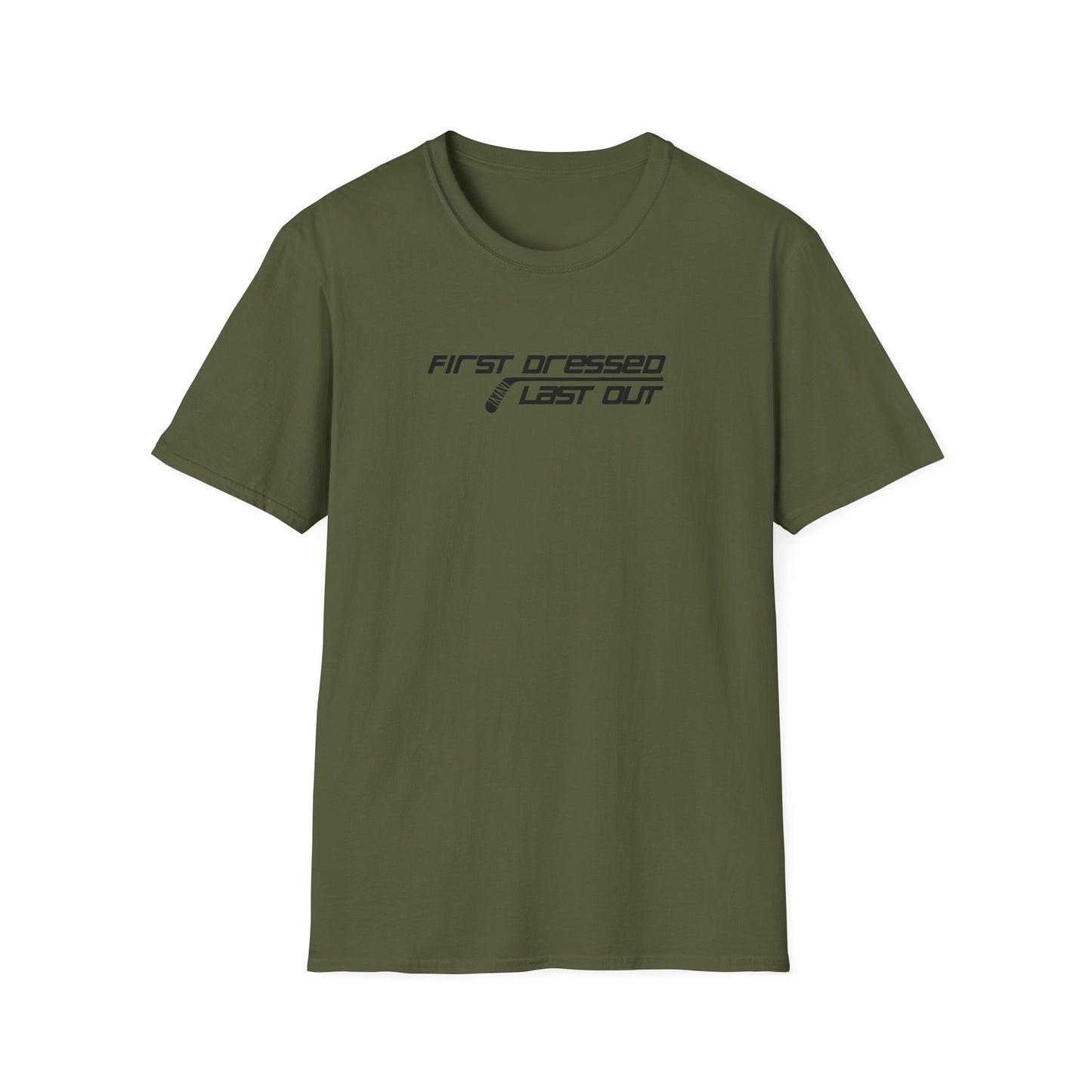 Habillé en premier. Dernier sorti. T-shirt Homme