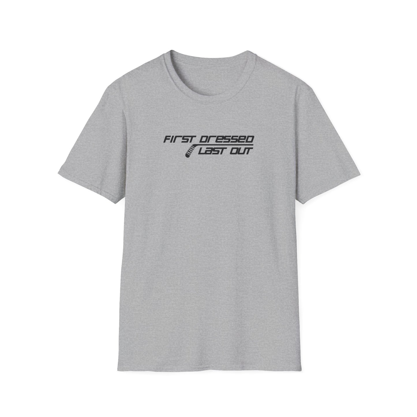 Habillé en premier. Dernier sorti. T-shirt Homme